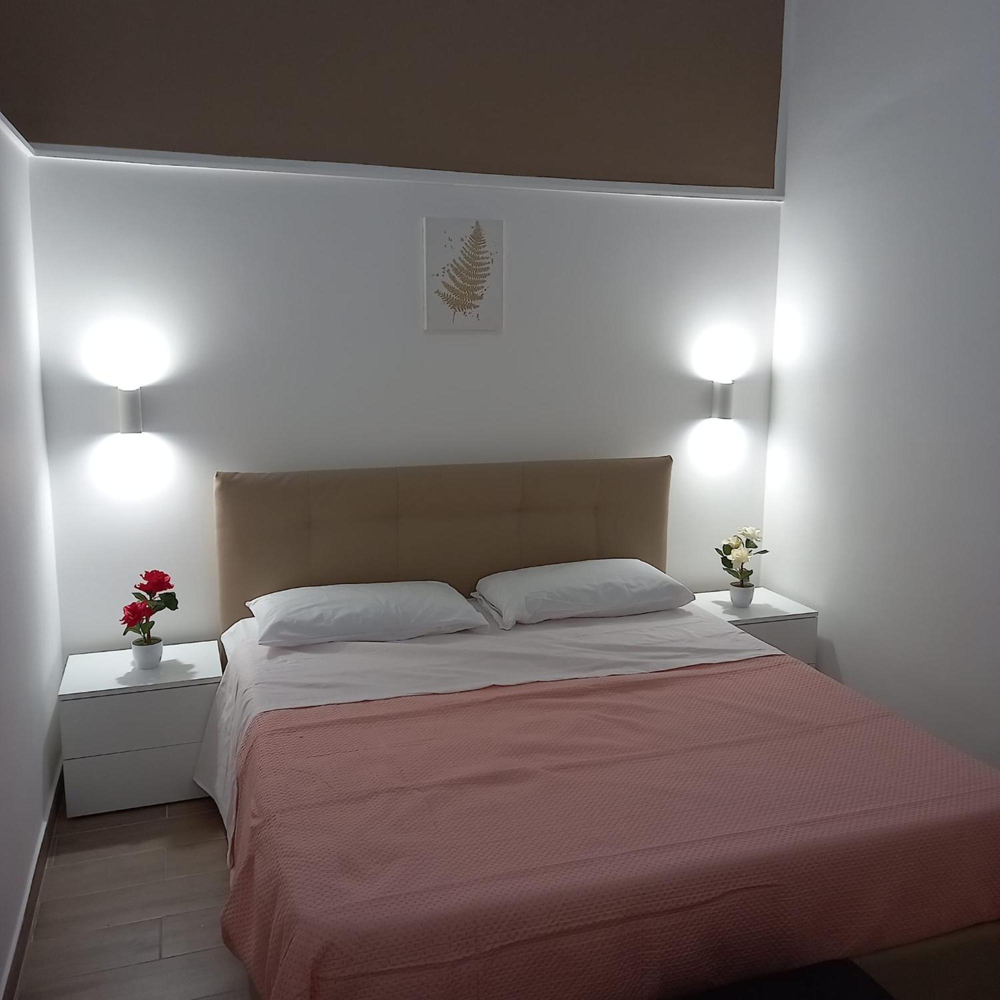 A Casa Di Lori Apartment Palermo Ngoại thất bức ảnh